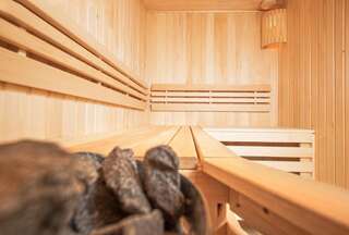 Апартаменты Secret Lounge - Cozy Studio with Sauna and Jacuzzi Вильнюс Апартаменты с сауной-18
